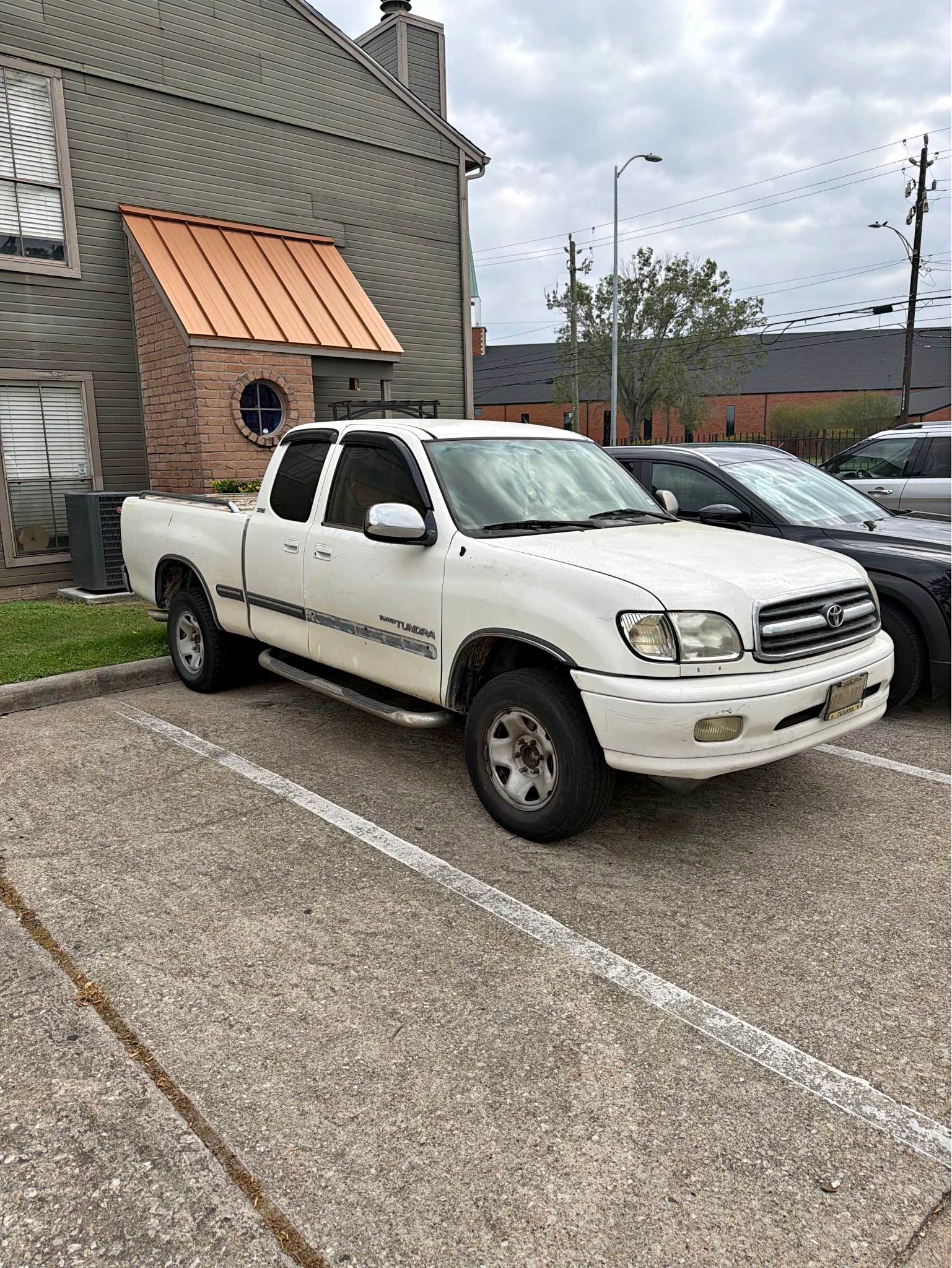 2000 Toyota Tundra - SR5