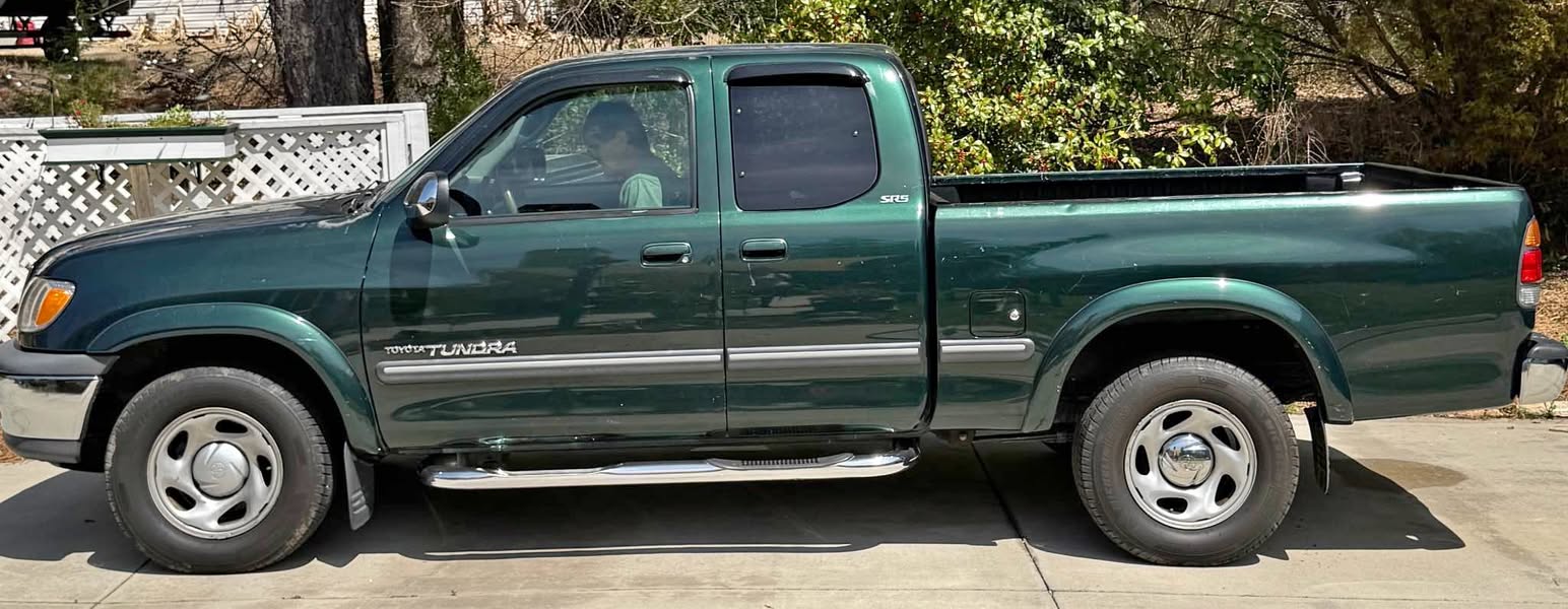 2000 Toyota Tundra SR 5 ,Access Cab  Pickup Truck. 4.7 Liter, V8, Automatic see below details