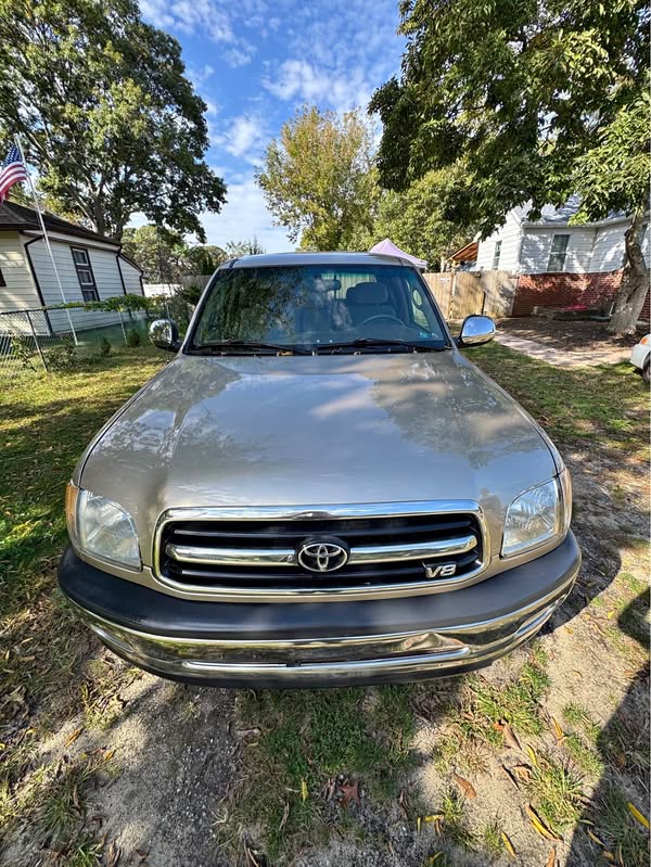 2002 Toyota Tundra - SR5 Pickup 4D 8 ft