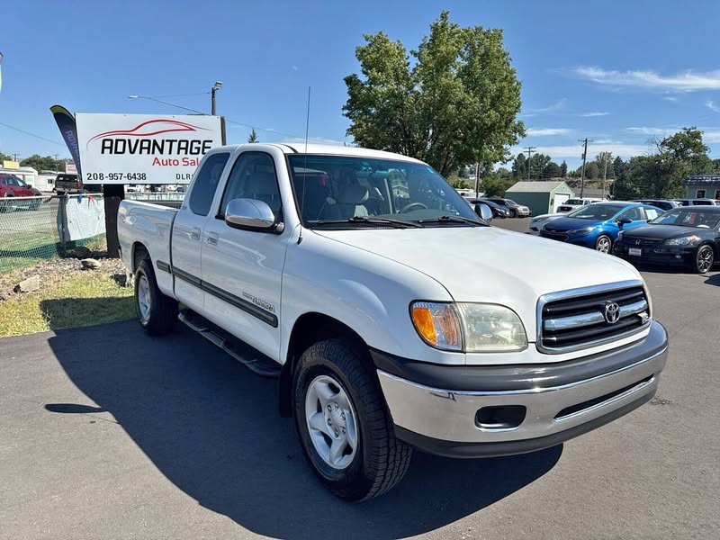 2000 Toyota Tundra SR5 4dr V8 Extended Cab SB