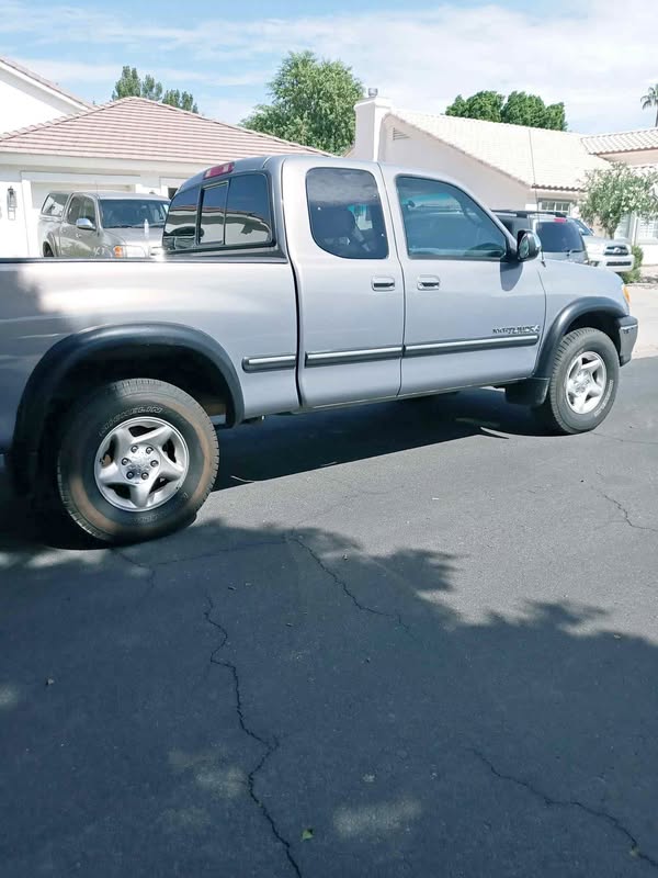 2000 Toyota Tundra Regular Cab - SR5 Long Bed