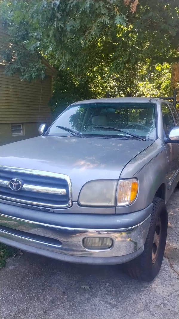 2002 Toyota Tundra - SR5