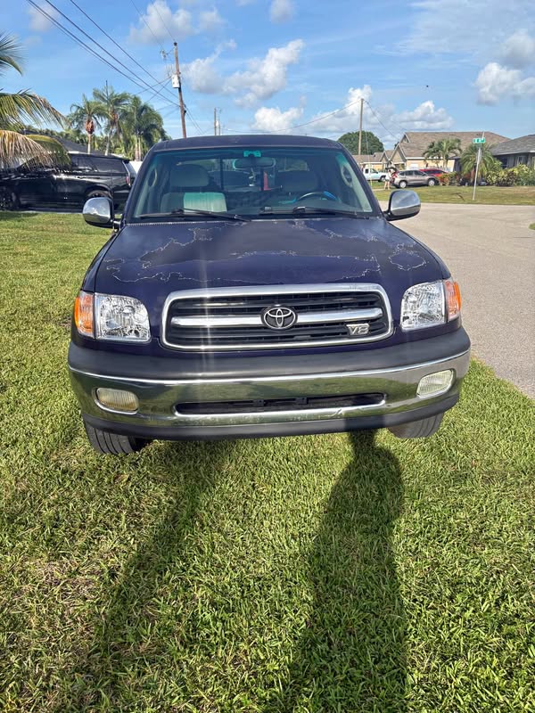 2000 Toyota Tundra - Limited Pickup 4D 6 1\/2 ft