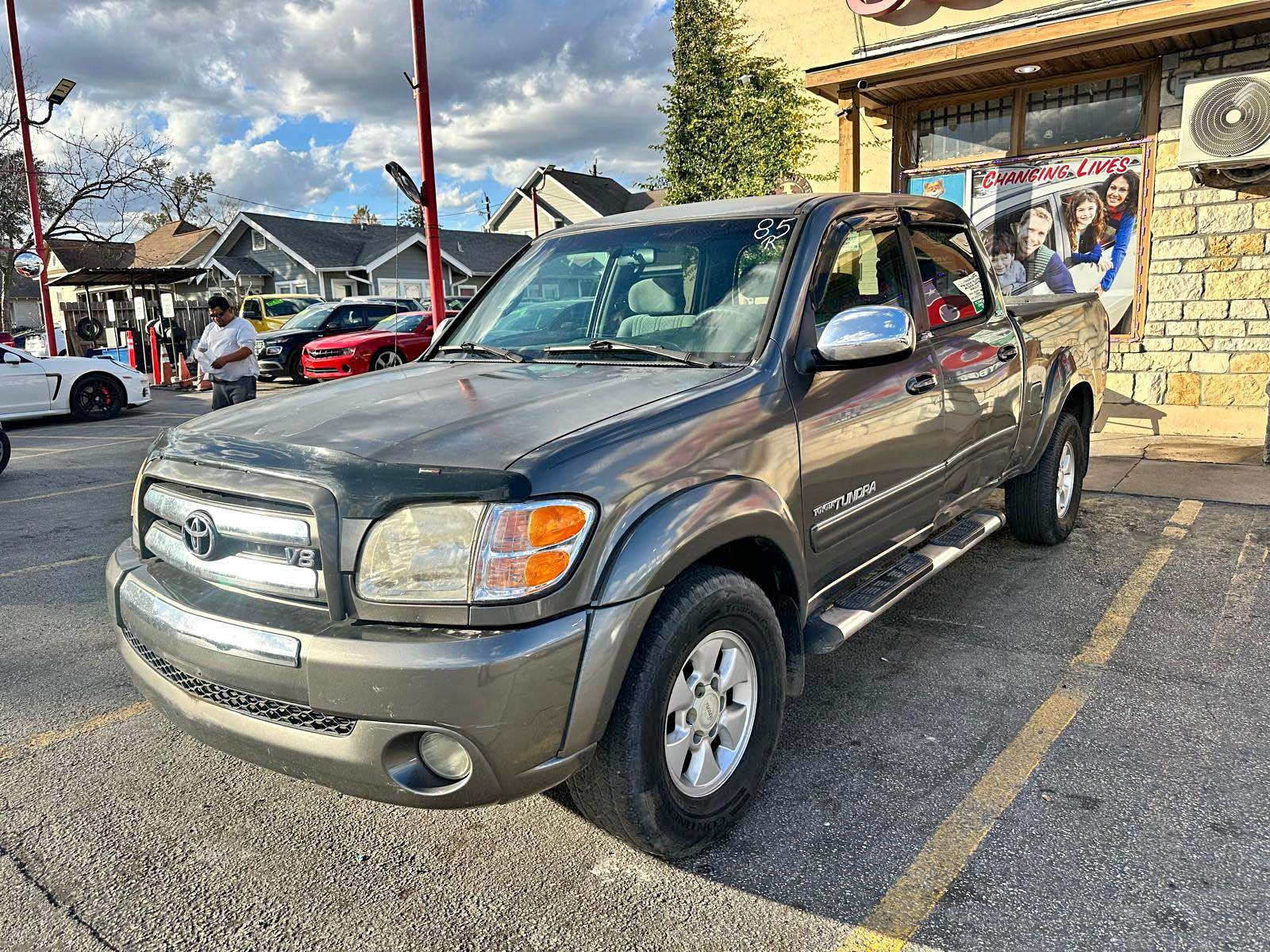 2004 Toyota Tundra CrewMax - SR5 Pickup 4D 5 1\/2 ft