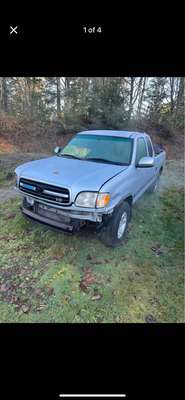 2000 Toyota Tundra - Pickup 4D 6 1\/2 ft