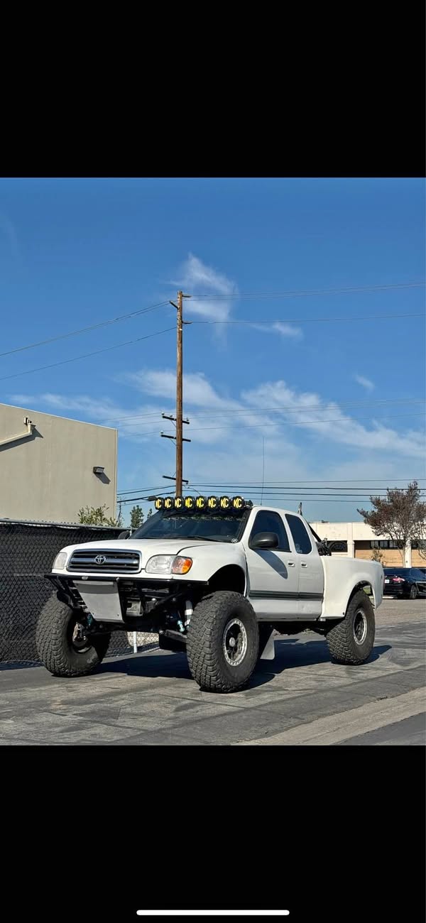 2000 Toyota Tundra Access Cab - Limited Pickup 4D 6 1\/2 ft