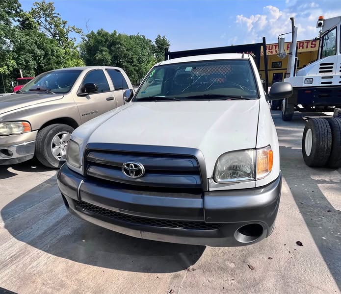 2003 Toyota Tundra flatbed