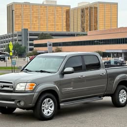 2004 Toyota tundra limited 4dr double cab  sb v8