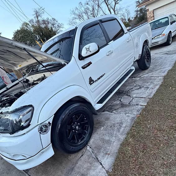 2004 Toyota Tundra Double Cab - Limited Pickup 4D 6 1\/2 ft