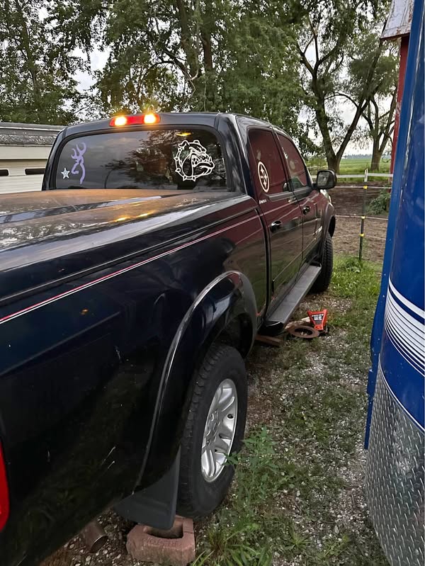2006 Toyota Tundra CrewMax - Limited Pickup 4D 6 1\/2 ft