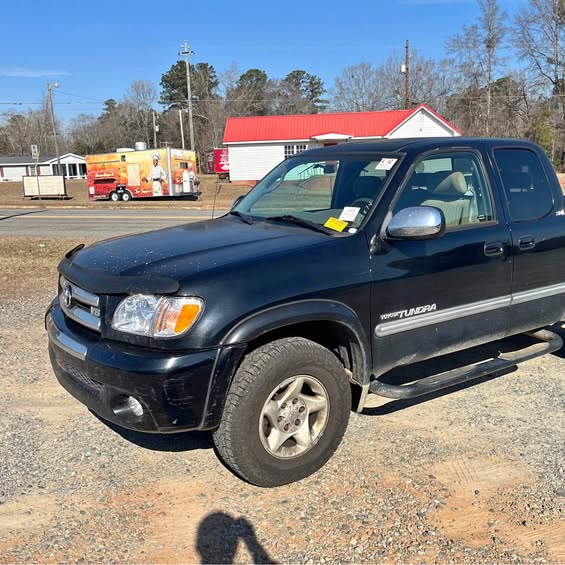 2004 Toyota Tundra - SR5 Pickup 4D 5 1\/2 ft
