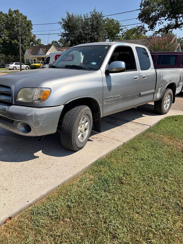 2004 Toyota Tundra - Pickup 4D 6 1\/2 ft