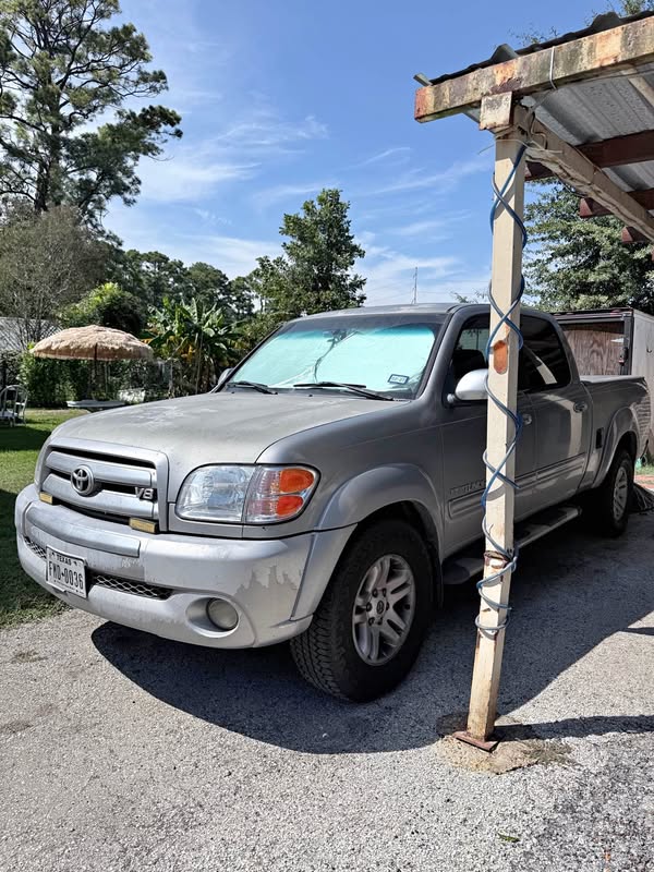 2004 Toyota Tundra Double Cab - SR5 Pickup 4D 8 ft