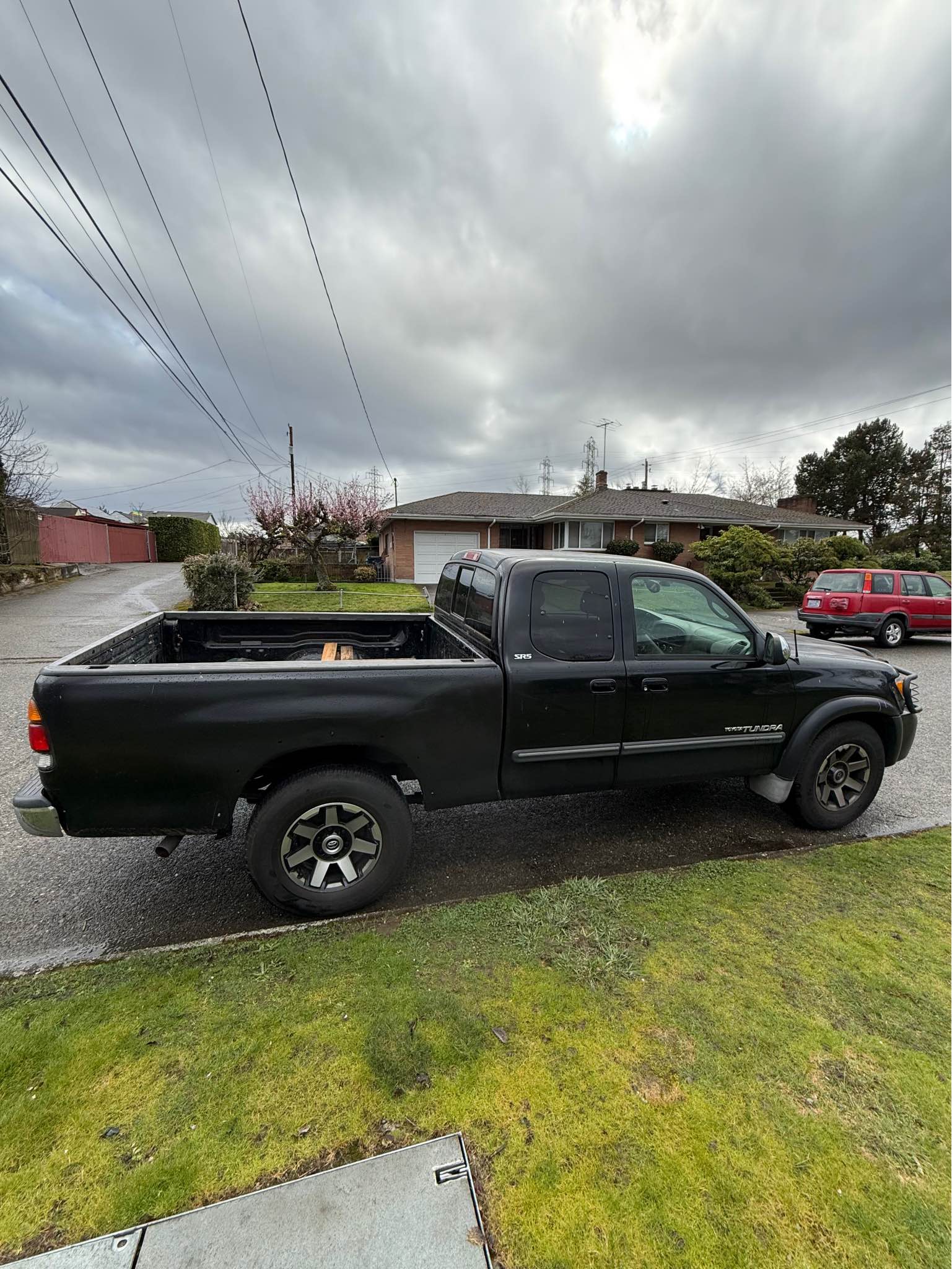 2004 Toyota Tundra \u2013 260k miles \u2013 Runs Great