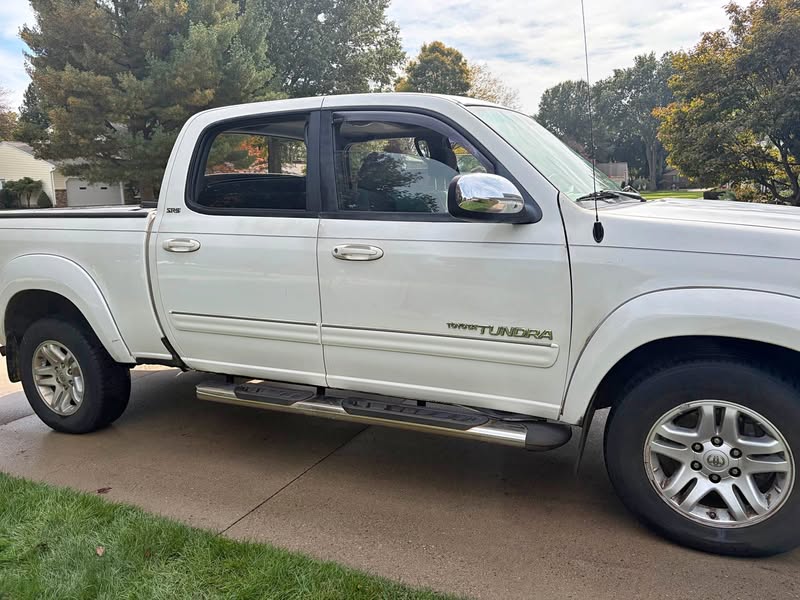 2005 Toyota Tundra Double Cab - SR5
