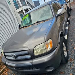 2006 Toyota Tundra (*_*)