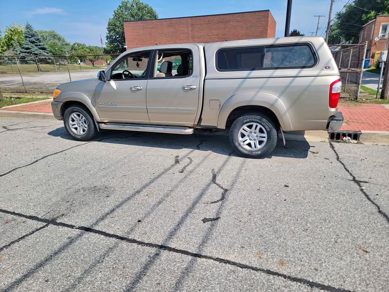 2005 Toyota Tundra Double Cab - SR5 Pickup 4D 6 1\/2 ft