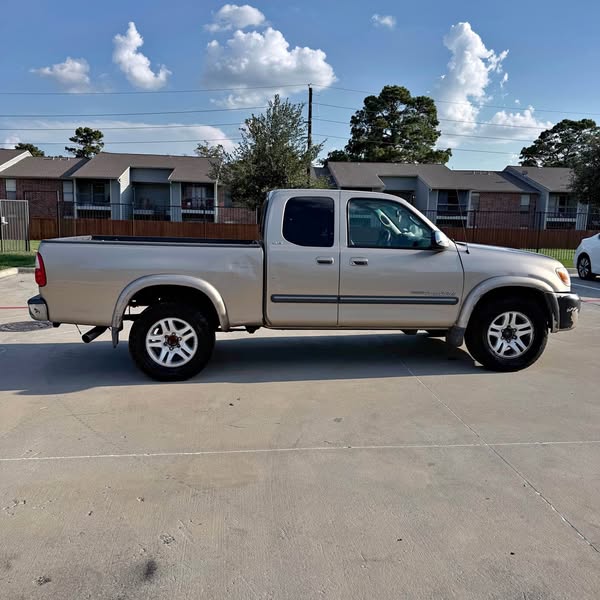 2006 Toyota Tundra - Limited Pickup 4D 5 1\/2 ft