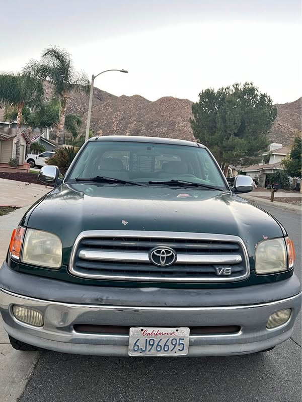 2001 Toyota Tundra - Limited Pickup 4D 6 1\/2 ft