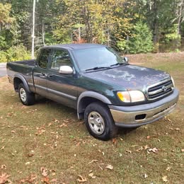 2000 Toyota Tundra - 4WD SR5 Long Bed
