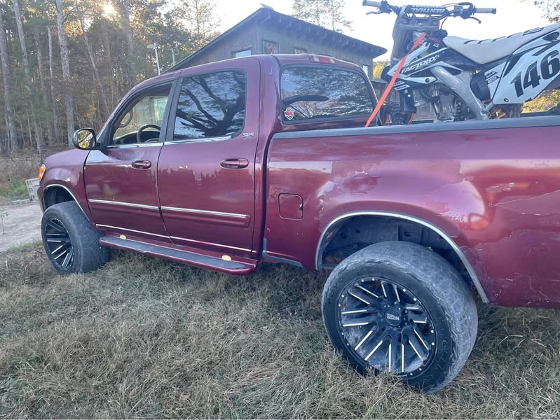 2004 Toyota Tundra Double Cab - Sr5