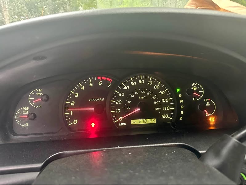 2005 Toyota Tundra CrewMax - Limited Pickup 4D 5 1\/2 ft
