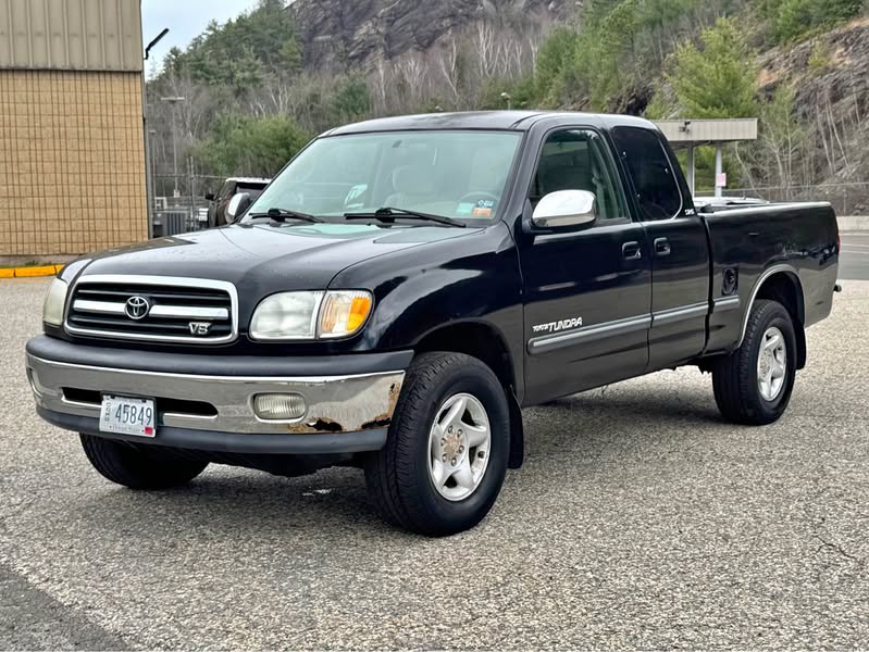 2001 Toyota Tundra Access Cab - SR5