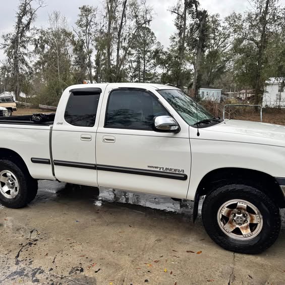 2001 Toyota Tundra CrewMax - SR5 Pickup 4D 5 1\/2 ft