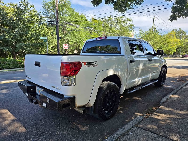 2013 Toyota Tundra Double Cab - Pickup 4D 6 1\/2 ft