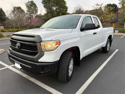 2015 Toyota Tundra DOUBLE CAB SR