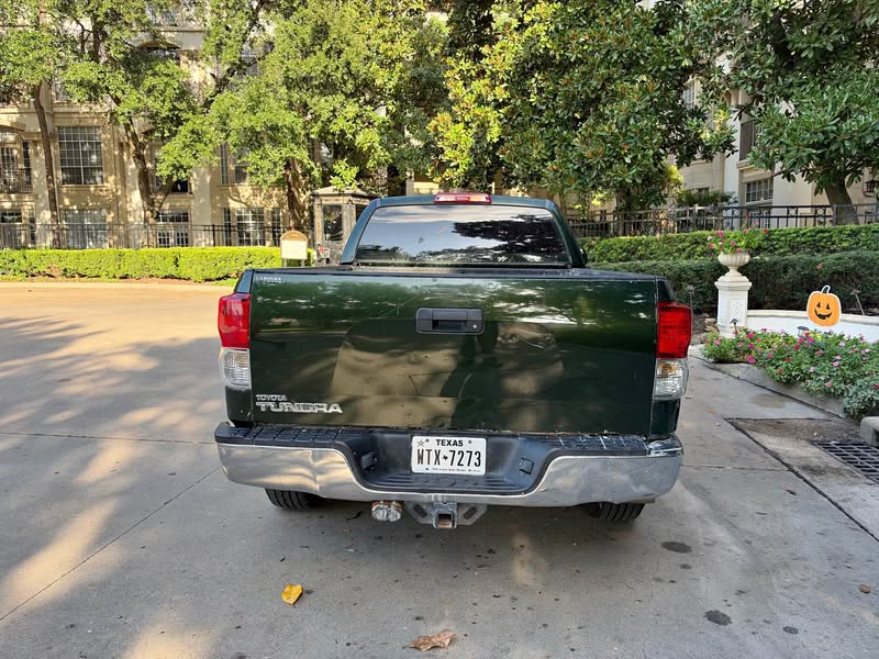 2011 Toyota Tundra - SR Pickup 4D 6 1\/2 ft
