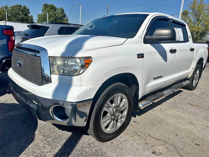 2012 Toyota Tundra CrewMax - Pickup 4D 5 1\/2 ft