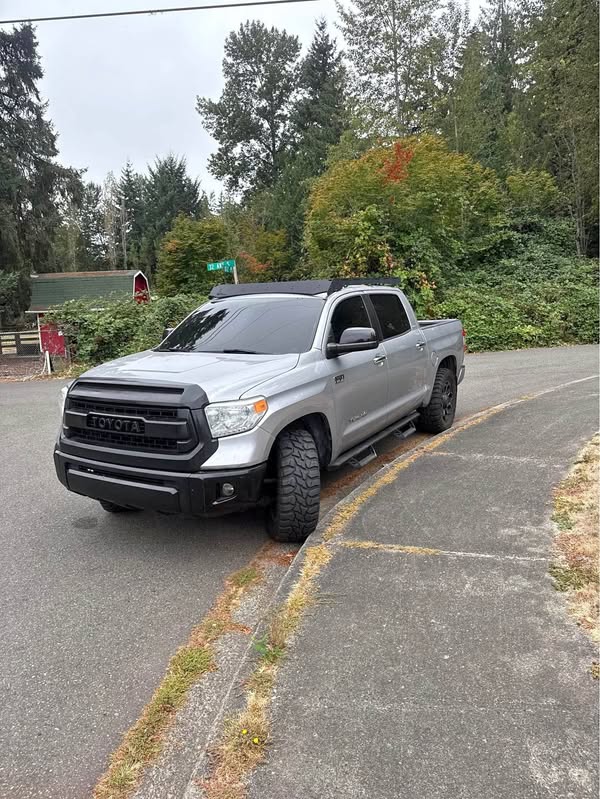 2014 Toyota Tundra Double Cab - Limited Pickup 4D 6 1\/2 ft