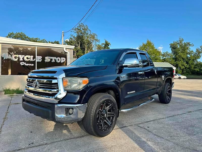 2015 Toyota Tundra Double Cab - SR5 Pickup 4D 6 1\/2 ft