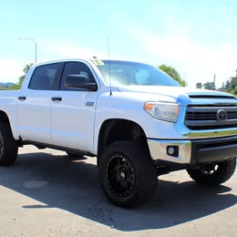 2015 Toyota TUNDRA SR5 CREWMAX 5.5FT BED