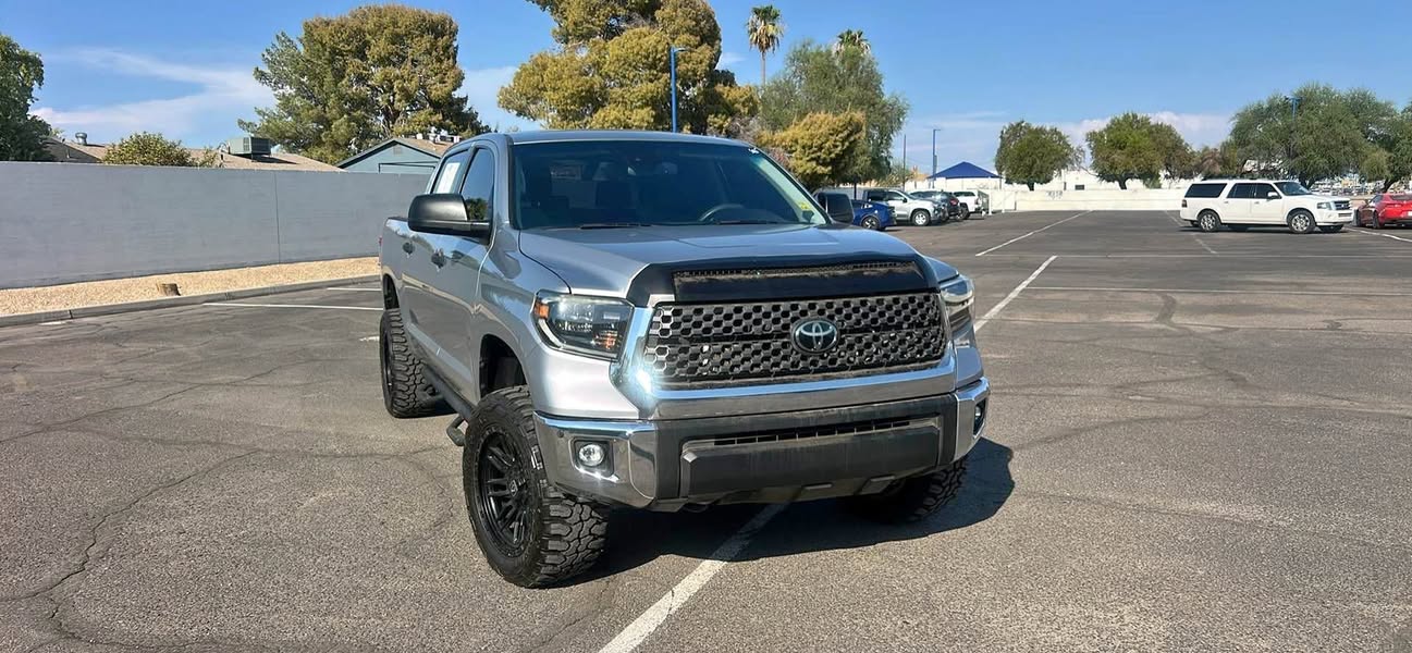 2021 Toyota Tundra CrewMax - SR5 Pickup 4D 5 1\/2 ft