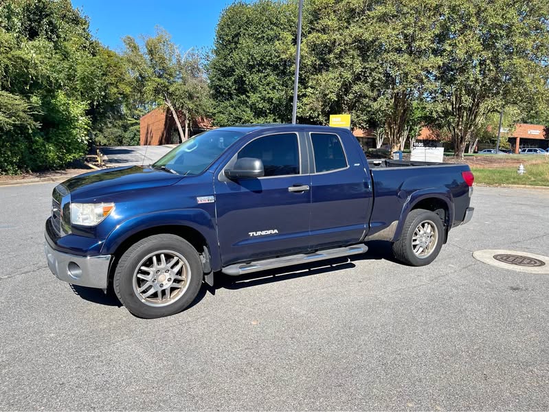 2008 Toyota Tundra - Pickup 4D 6 1\/2 ft