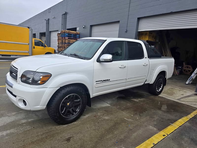 2007 Toyota Tundra - Pickup 4D 6 1\/2 ft
