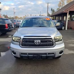 2011 Toyota Tundra Grade