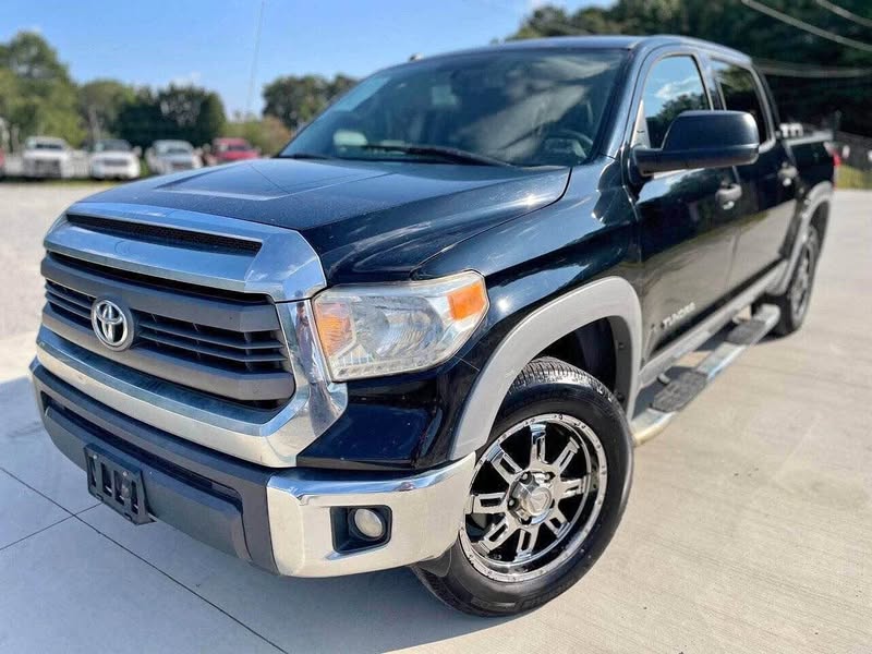 2015 Toyota Tundra Double Cab - SR5 Pickup 4D 6 1\/2 ft