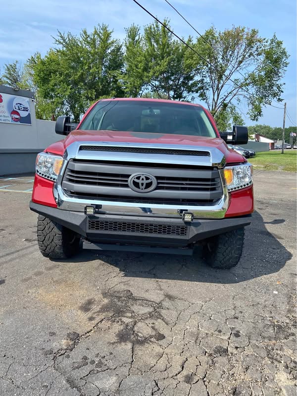 2015 Toyota Tundra CrewMax - Limited Pickup 4D 5 1\/2 ft