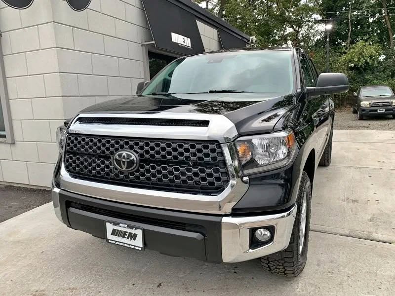 2021 Toyota 2021 toyota tundra double cab sr5 pickup 4d 6 1\/2 ft