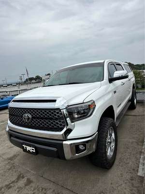 2020 Toyota Tundra - SR5 4WD