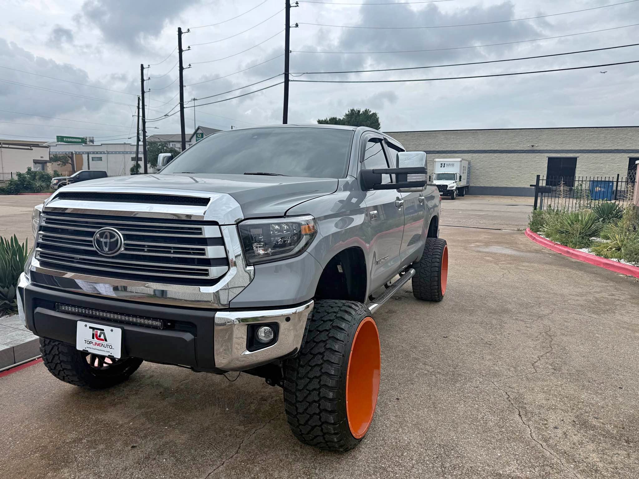 2021 Toyota Tundra CrewMax - Limited Pickup 4D 6 1\/2 ft