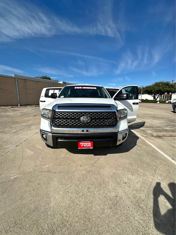 2021 Toyota Tundra CrewMax - SR5