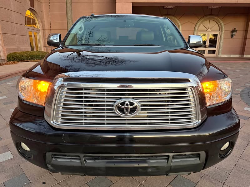 2011 Toyota Tundra CrewMax - Limited Pickup 4D 5 1\/2 ft