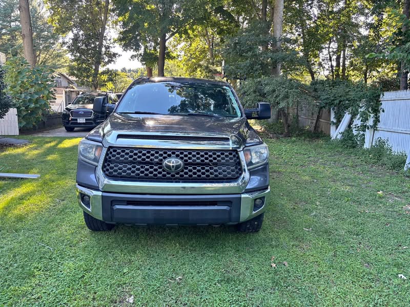 2019 Toyota Tundra Double Cab - SR5