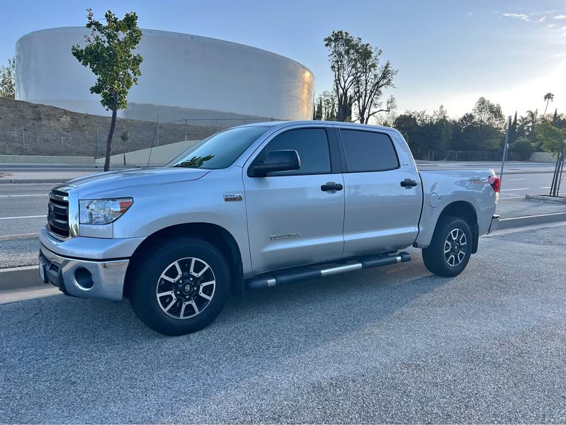 2011 Toyota Tundra CrewMax - SR5 Pickup 4D 5 1\/2 ft