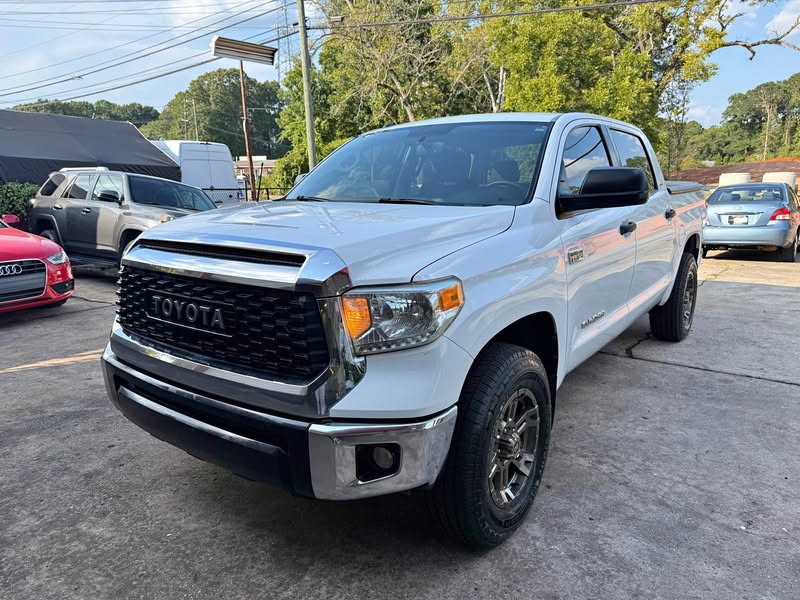 2016 Toyota Tundra CrewMax - SR5 Pickup 4D 5 1\/2 ft