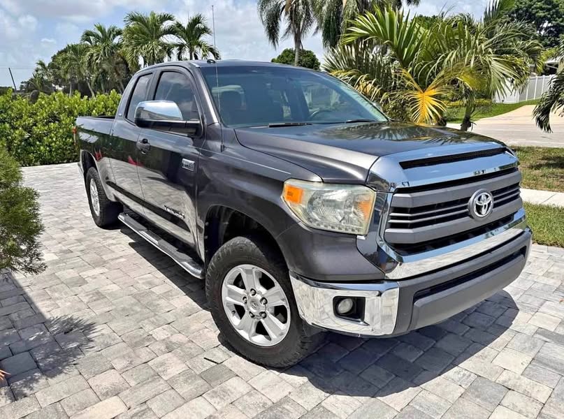 2014 Toyota Tundra Double Cab - SR5 Pickup 4D 6 1\/2 ft